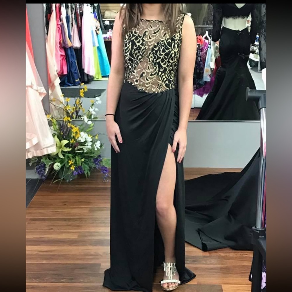 Prom dress size 4